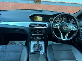 Mercedes-Benz C Class 2.1 C220 CDI AMG Sport Plus G-Tronic+ Euro 5 (s/s) 5dr