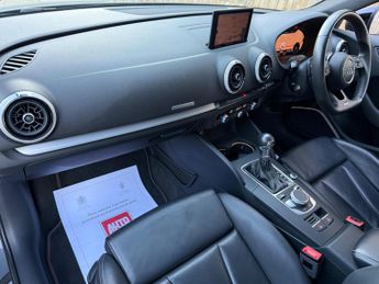 Audi S3 2.0 TFSI Black Edition Sportback S Tronic quattro Euro 6 (s/s) 5