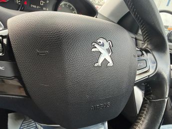 Peugeot 308 1.2 PureTech Allure EAT Euro 6 (s/s) 5dr