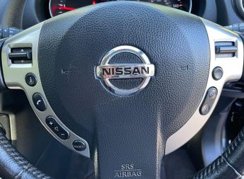 Nissan Qashqai 2.0 dCi Tekna Auto 4WD Euro 5 5dr (AVM)