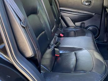 Nissan Qashqai 2.0 dCi Tekna Auto 4WD Euro 5 5dr (AVM)