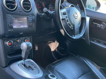 Nissan Qashqai 2.0 dCi Tekna Auto 4WD Euro 5 5dr (AVM)