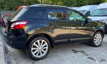 Nissan Qashqai 2.0 dCi Tekna Auto 4WD Euro 5 5dr (AVM)