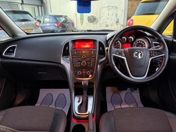 Vauxhall Astra 1.6 16V SE Sports Tourer Auto Euro 5 5dr