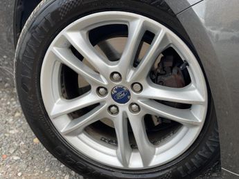 Ford Mondeo 2.0 TDCi Titanium Powershift Euro 6 (s/s) 5dr