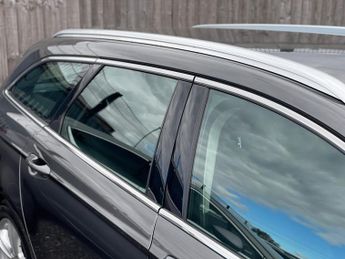 Ford Mondeo 2.0 TDCi Titanium Powershift Euro 6 (s/s) 5dr