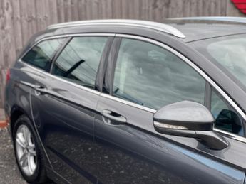 Ford Mondeo 2.0 TDCi Titanium Powershift Euro 6 (s/s) 5dr