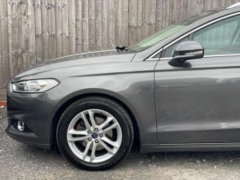 Ford Mondeo 2.0 TDCi Titanium Powershift Euro 6 (s/s) 5dr