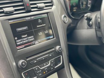 Ford Mondeo 2.0 TDCi Titanium Powershift Euro 6 (s/s) 5dr