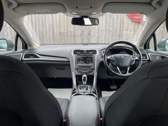 Ford Mondeo 2.0 TDCi Titanium Powershift Euro 6 (s/s) 5dr