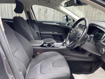 Ford Mondeo 2.0 TDCi Titanium Powershift Euro 6 (s/s) 5dr