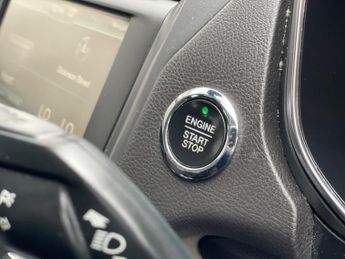 Ford Mondeo 2.0 TDCi Titanium Powershift Euro 6 (s/s) 5dr