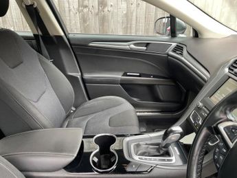 Ford Mondeo 2.0 TDCi Titanium Powershift Euro 6 (s/s) 5dr