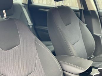 Ford Mondeo 2.0 TDCi Titanium Powershift Euro 6 (s/s) 5dr