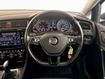 Volkswagen Golf 2.0 TDI GT Edition DSG Euro 6 (s/s) 5dr
