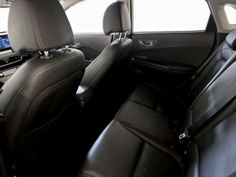 Hyundai KONA 64kWh Premium SE Auto 5dr (7kW Charger)