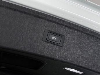 Audi Q5 2.0 TDI 40 S line S Tronic quattro Euro 6 (s/s) 5dr