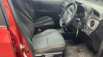 Toyota Yaris 1.33 Dual VVT-i TR Multidrive S Euro 5 5dr