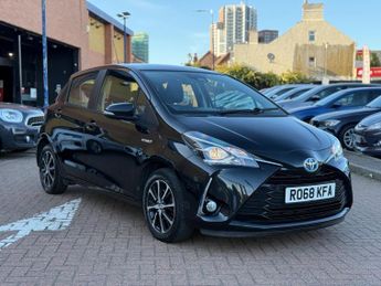 Toyota Yaris 1.5 VVT-h Icon Tech Hatchback 5dr Petrol Hybrid E-CVT Euro 6 (s/
