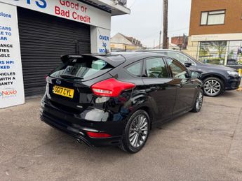 Ford Focus 1.5T EcoBoost ST-Line Auto Euro 6 (s/s) 5dr