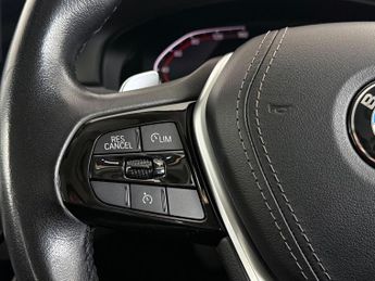 BMW 5 Series 2.0 520d MHT SE Auto Euro 6 (s/s) 4dr