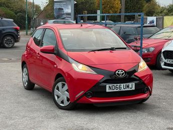 Toyota AYGO 1.0 VVT-i x-play Euro 6 5dr