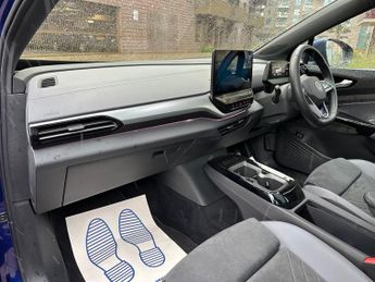 Volkswagen ID.5 Pro Performance 77kWh Tech Auto 5dr