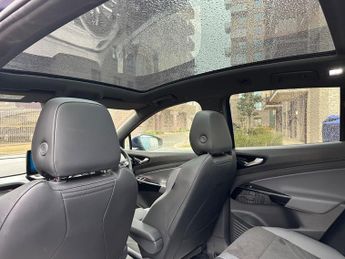 Volkswagen ID.5 Pro Performance 77kWh Tech Auto 5dr