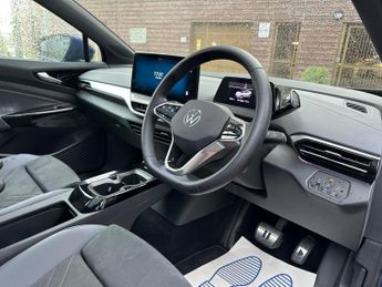 Volkswagen ID.5 Pro Performance 77kWh Tech Auto 5dr