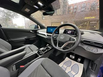 Volkswagen ID.5 Pro Performance 77kWh Tech Auto 5dr