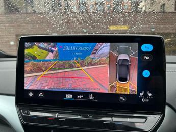 Volkswagen ID.5 Pro Performance 77kWh Tech Auto 5dr