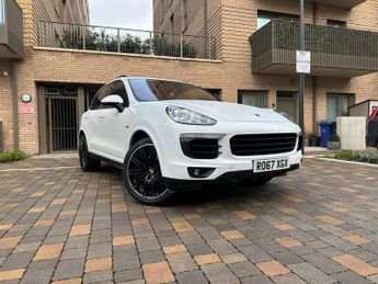 Porsche Cayenne 3.0 V6 S Platinum Edition TiptronicS 4WD Euro 6 (s/s) 5dr