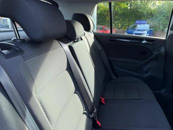 Volkswagen Golf 1.6 TDI Match DSG Euro 5 5dr