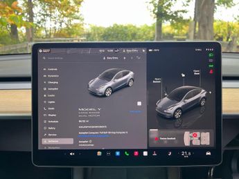 Tesla Model Y (Dual Motor) Long Range Auto 4WDE 5dr