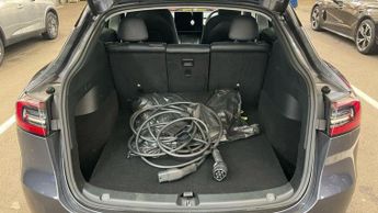 Tesla Model Y (Dual Motor) Long Range Auto 4WDE 5dr