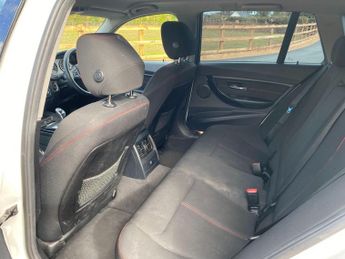 BMW 3 Series 2.0 320d Sport Touring Auto Euro 5 (s/s) 5dr