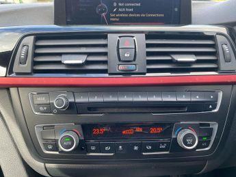 BMW 3 Series 2.0 320d Sport Touring Auto Euro 5 (s/s) 5dr