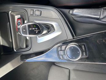 BMW 3 Series 2.0 320d Sport Touring Auto Euro 5 (s/s) 5dr