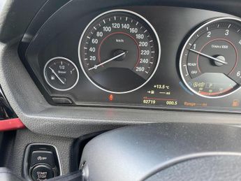 BMW 3 Series 2.0 320d Sport Touring Auto Euro 5 (s/s) 5dr