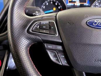 Ford Kuga 1.5T EcoBoost ST-Line Auto Euro 6 (s/s) 5dr