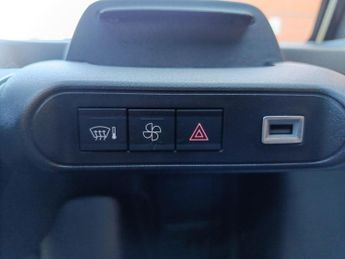 Citroen Ami 5.4kWh Coupe 2dr Electric Auto (LHD) (8 ps)