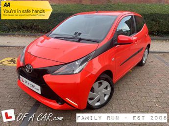 Toyota AYGO 1.0 VVT-i x-play Euro 6 5dr