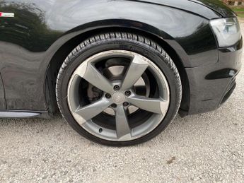 Audi A4 2.0 TDI Black Edition Multitronic Euro 5 (s/s) 4dr