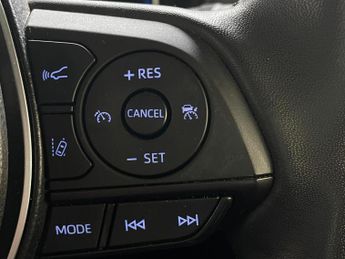 Toyota RAV4 2.5 VVT-h Design CVT Euro 6 (s/s) 5dr