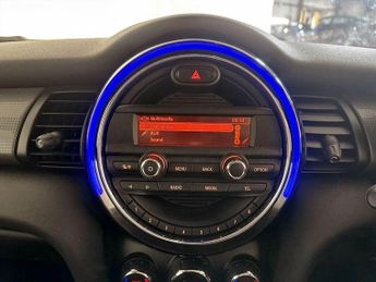 MINI Hatch 1.5 Cooper Euro 6 (s/s) 3dr