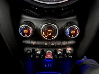 MINI Hatch 1.5 Cooper Euro 6 (s/s) 3dr