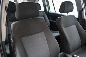 VAUXHALL ZAFIRA 1.6 Exclusiv MPV 5dr Petrol Manual Euro 4 (105 ps) ++ MOT TILL D