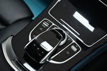 MERCEDES-BENZ C-CLASS 2.0 C200 SE Executive Edition Saloon 4dr Petrol 7G-Tronic+ Euro 