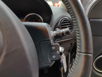 Renault Clio 1.6 VVT GT Line TomTom Sport Tourer Auto Euro 5 5dr