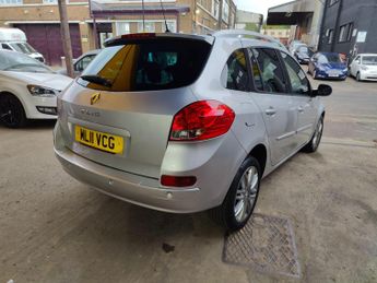 Renault Clio 1.6 VVT GT Line TomTom Sport Tourer Auto Euro 5 5dr